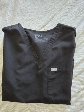 FIGS Black V-Neck Medical Scrub Top